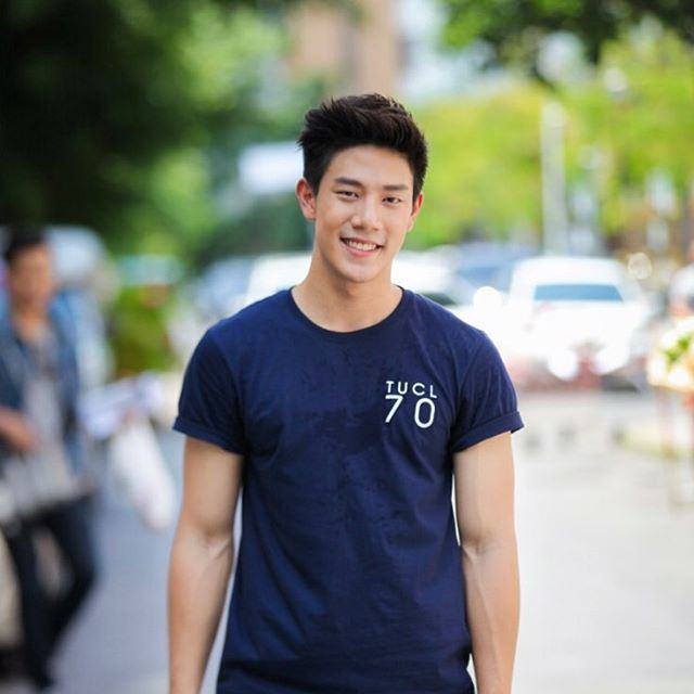 บารวีเชิญชิม 1,156
