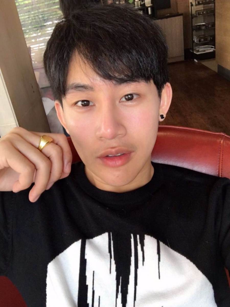 ช่างแต่งหน้า วุดดี้ โครตหล่อ