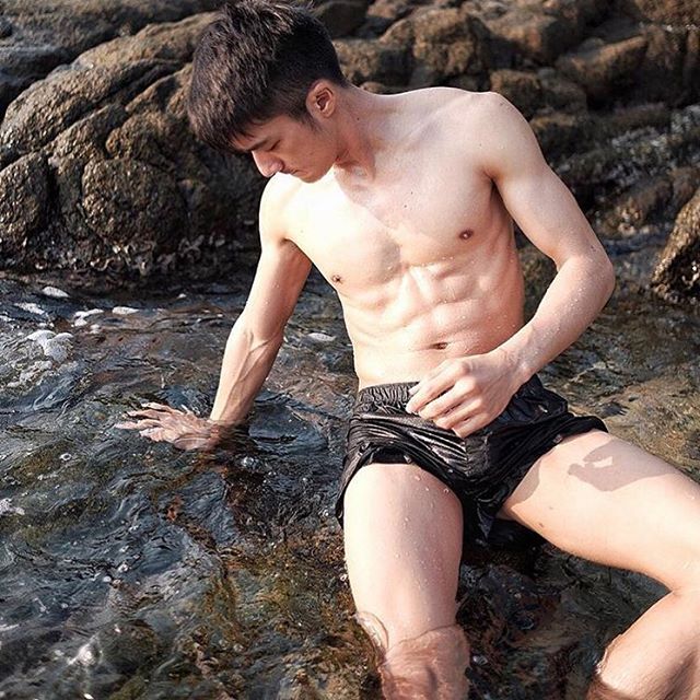 น่าเลียเน๊อะว่าป่ะ