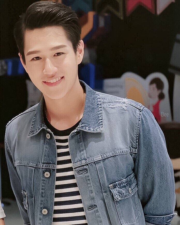 Ooh ooh ooh ooh ooh ooh ooh ooh I like smile