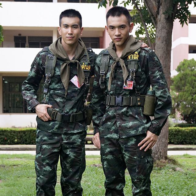 เด่นดนัยกับพาณิชย์