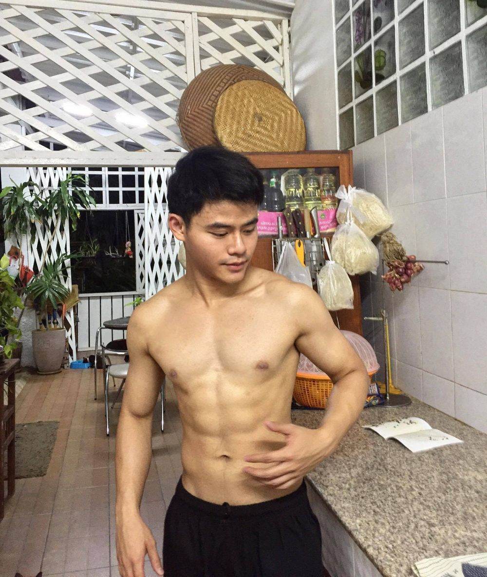 ผู้ชายพาเพลิน