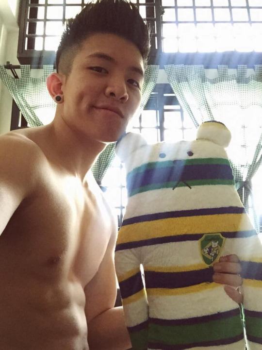 ผู้ชายแซบๆ