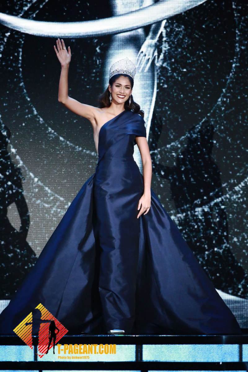 &ldquo;น้ำตาล - ชลิตา ส่วนเสน่ห์&rdquo; คว้ามงกุฎ มิสยูนิเวิร์สไทยแลนด์ 2016 เป็น ตัวแทน สาวไทยประกวดมิสยูนิเวิร์ส 2016
