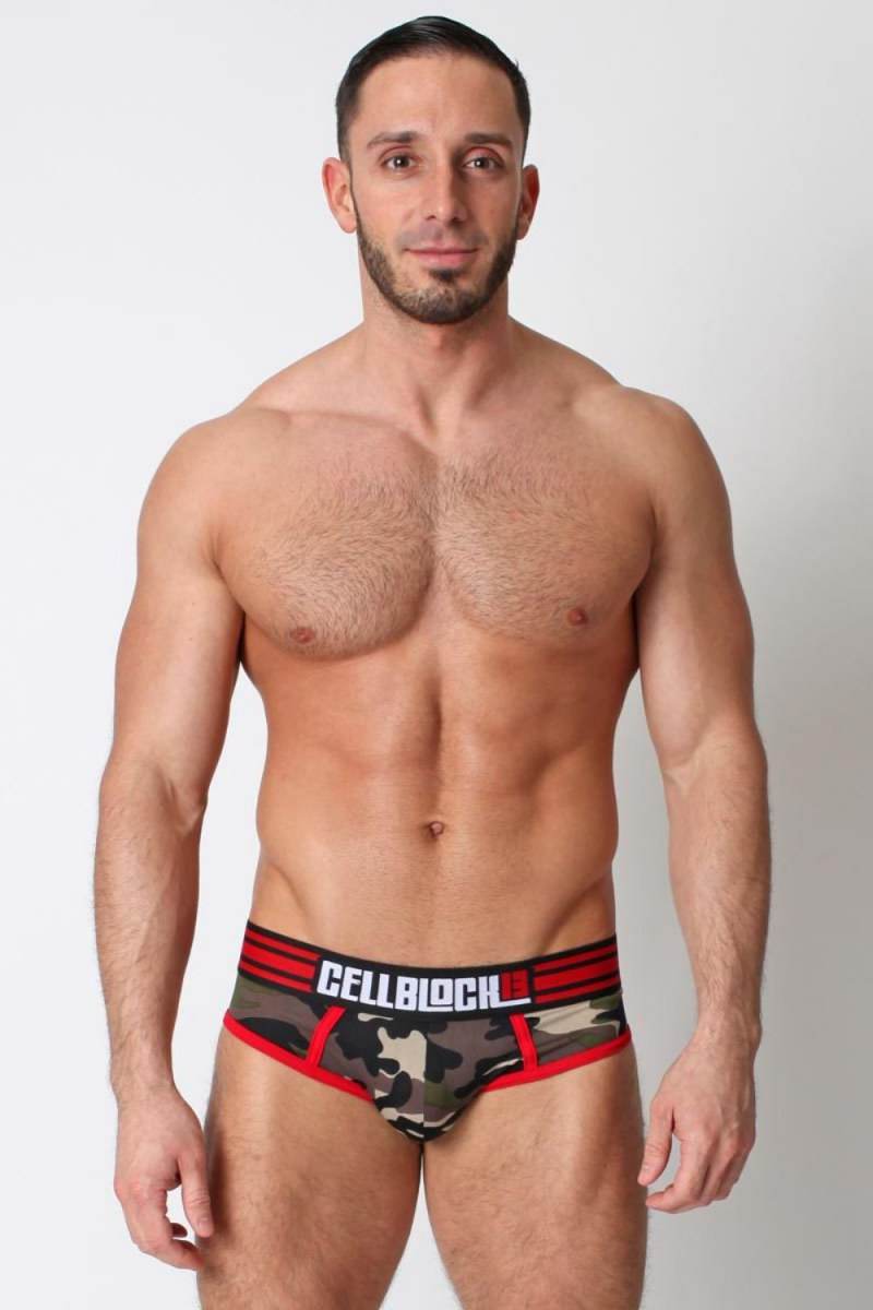 Hot guy in underwear 168