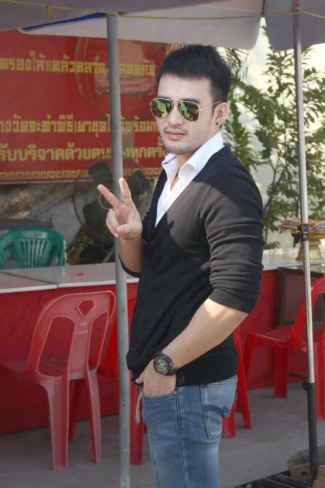 รักเขา รักเขา 1,173