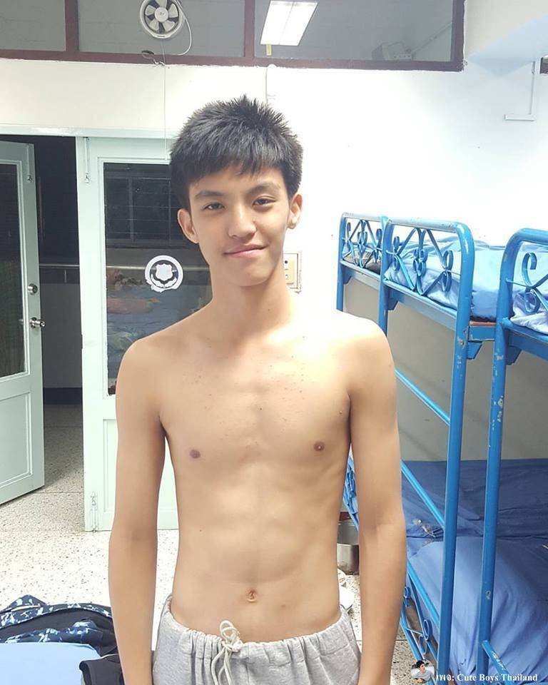 ยอดเยี่ยม 1,185