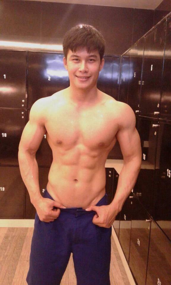 ยอดเยี่ยม 1,185