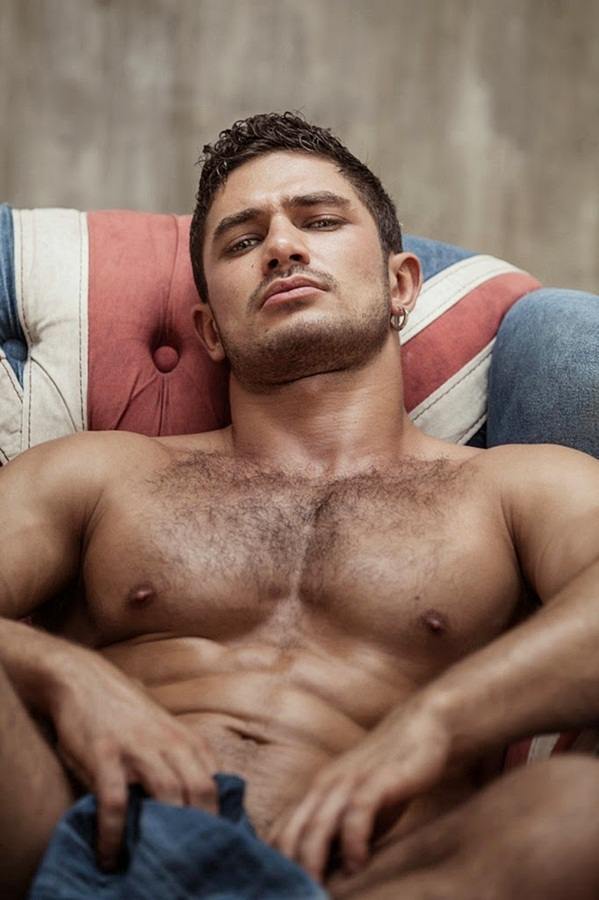 Dream Men 25