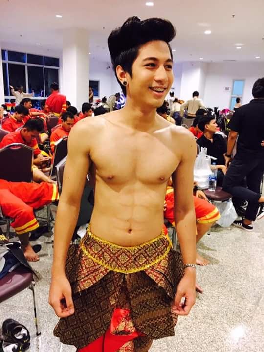 เดียร์ เด็กเสิร์ฟ h2m บางแสน เวอร์ชั่นถอด