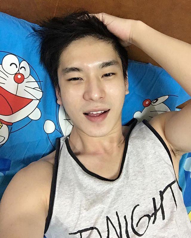 โอปป้างานดี! “อีแซฮุน” ครูสอนภาษาเกาหลีสุดหล่อ ที่สาวๆ หลายคนเห็นแล้วอยากพากันแห่สมัครเรียน!!