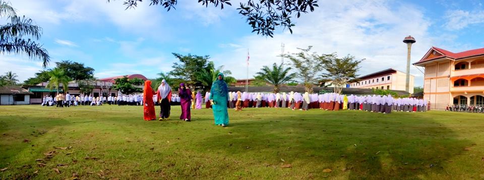 โรงเรียนรุ่งโรจน์วิทยา