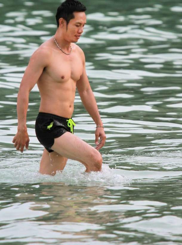 ผู้ชายที่หล่อมีความดึงดูด 1,223