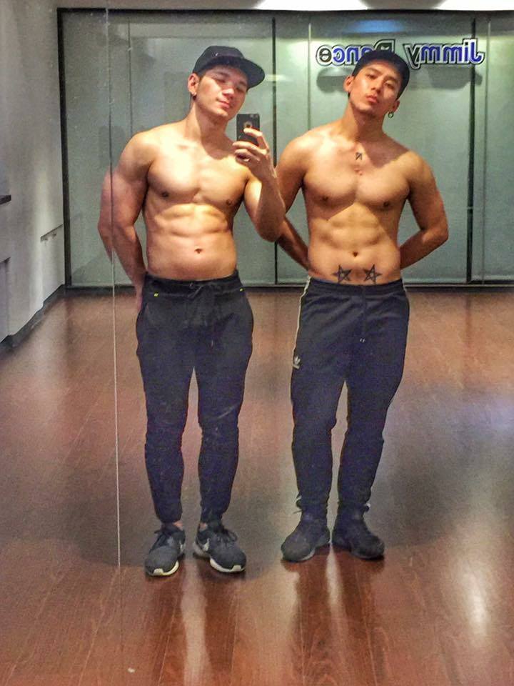 ผู้ชายที่หล่อมีความดึงดูด 1,228