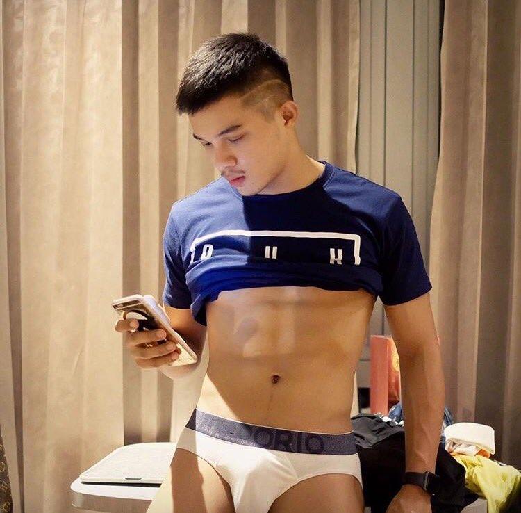 เล็กๆมีไว้ใช้ ใหญ่ๆมีไว้โชว์