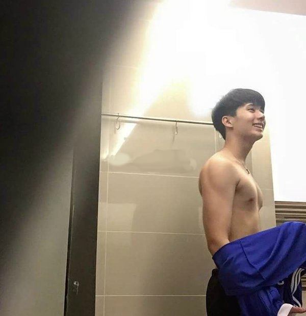 ผู้ชายพาเพลิน 4