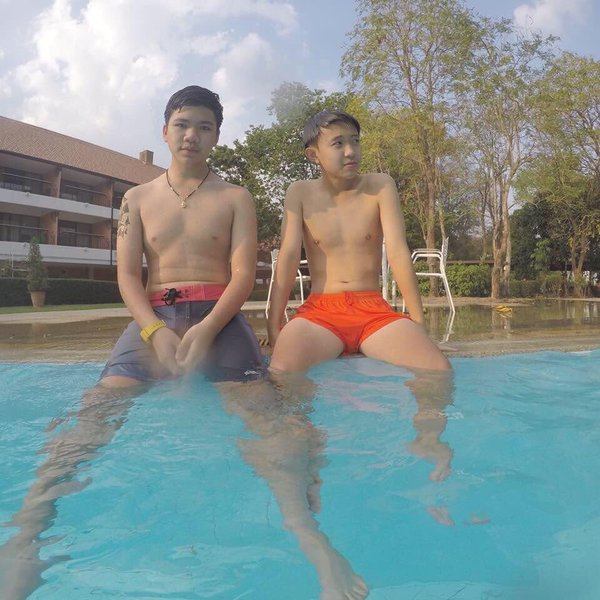 ผู้ชายพาเพลิน 4