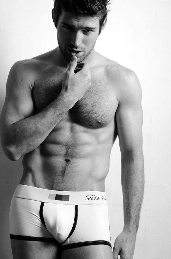 Dream Men 34 (+18)