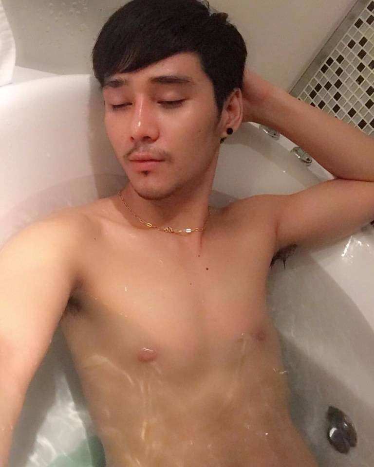 นายน่าเย็บบบบ