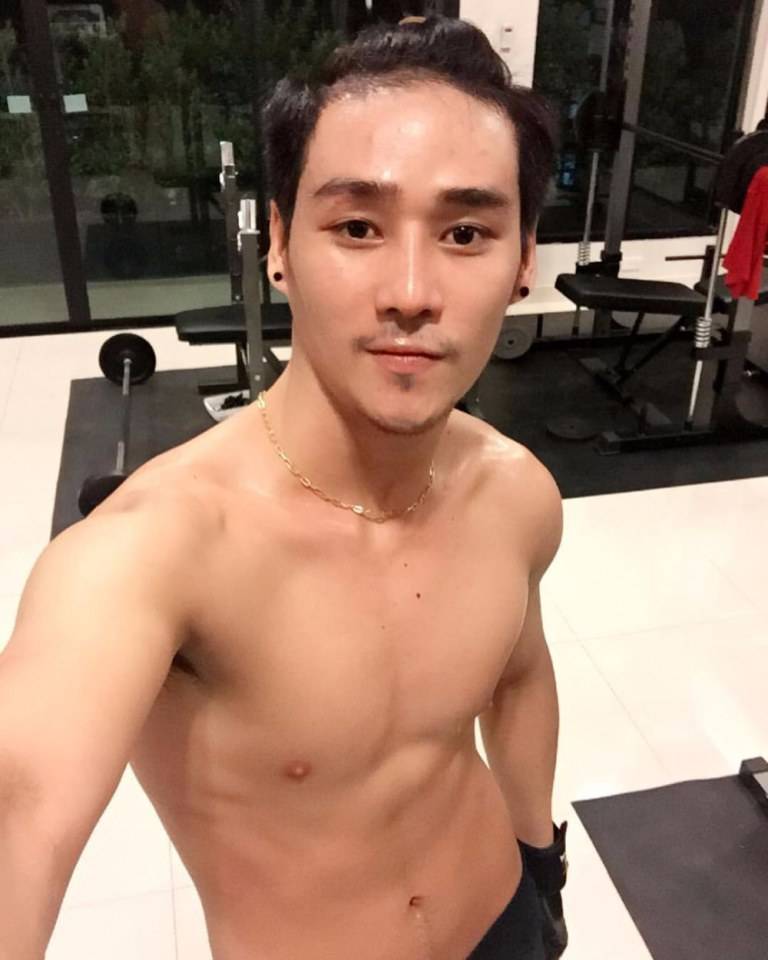 นายน่าเย็บบบบ