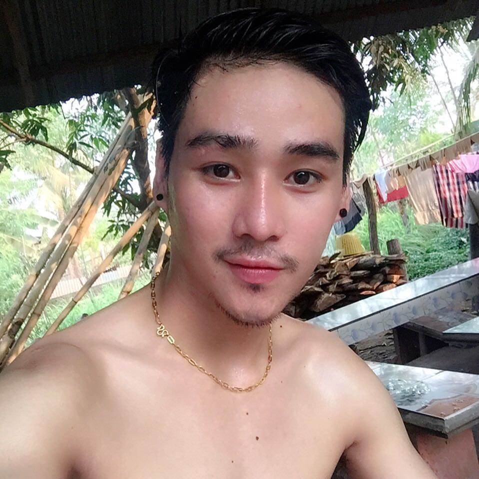 นายน่าเย็บบบบ