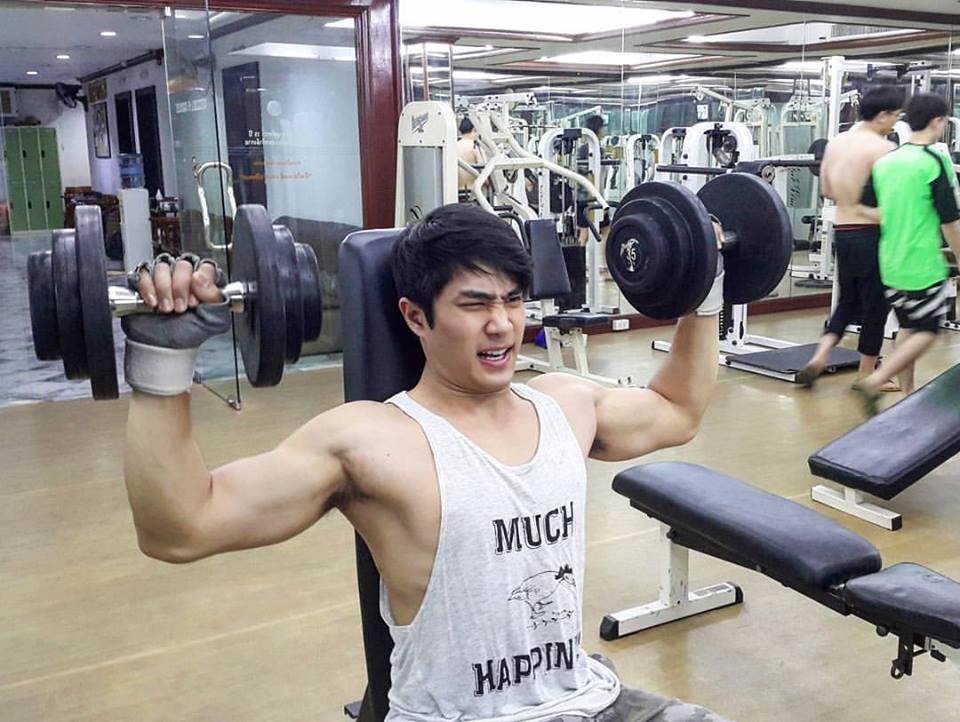 เลียเพลิน