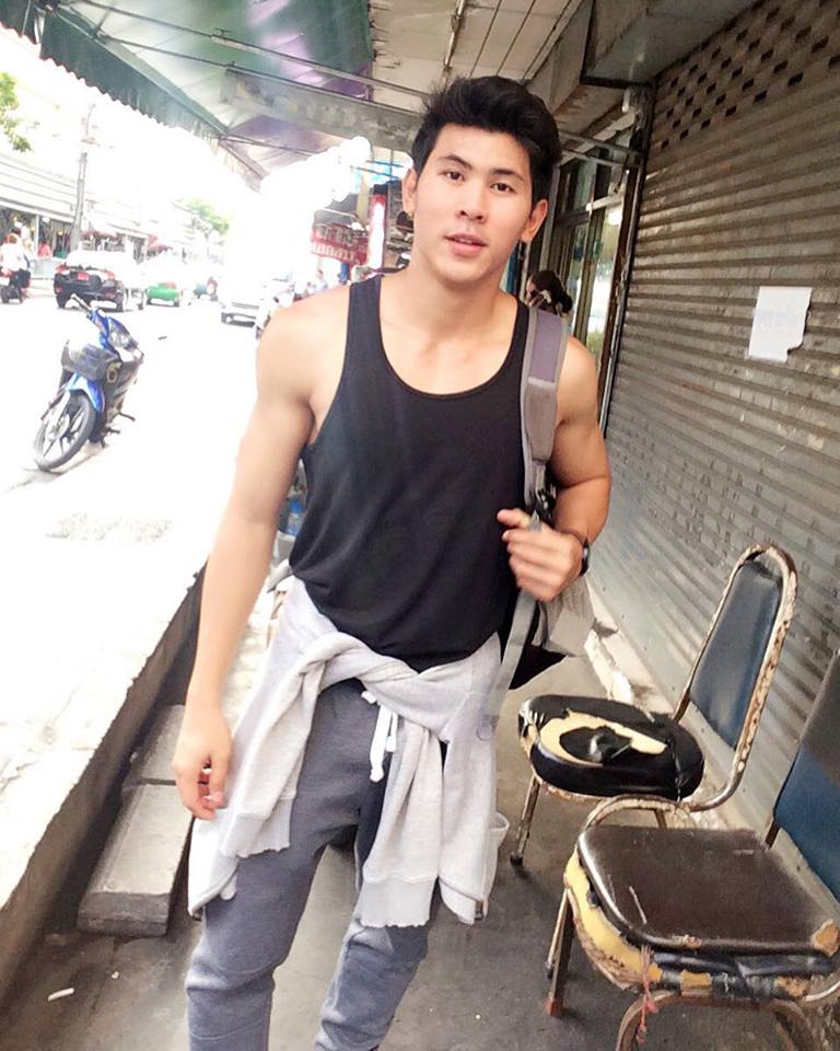 ไอติม คนเดิมเพื่มเติมคือแซ่บมากกก