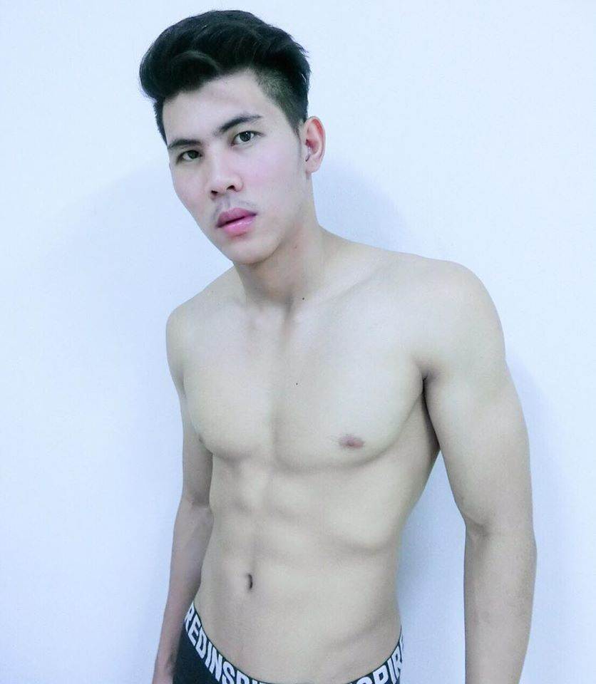 ไอติม คนเดิมเพื่มเติมคือแซ่บมากกก