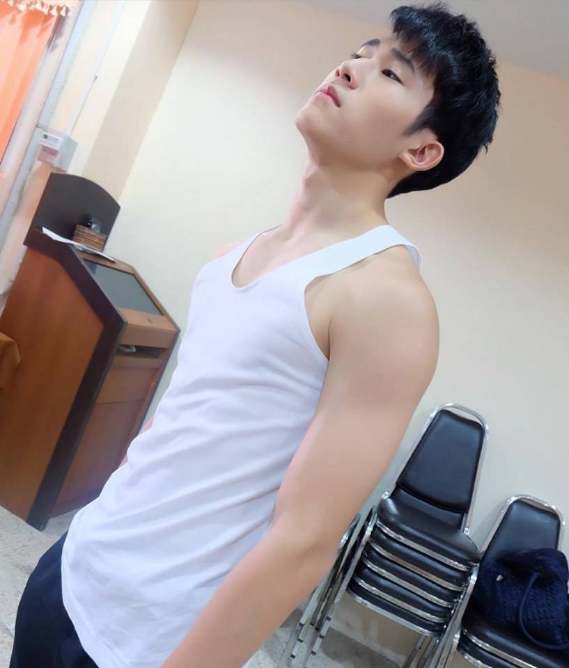 จำเด็กน้อยหน้าตี๋คนนี้ได้มั้ย..ตอนนี้กลายเป็นหนุ่มหล่อ ขาวตี๋ หน้าใสกิ๊ก งานนี้สาวๆ มีกรี๊ด!!