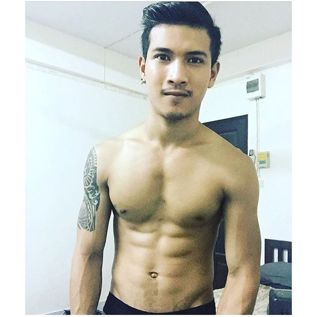 ล่ำฟินแจ๊ะๆ