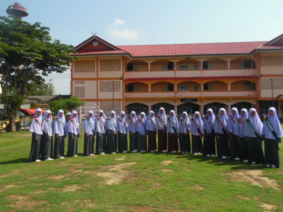 รุ่งโรจน์วิทยา