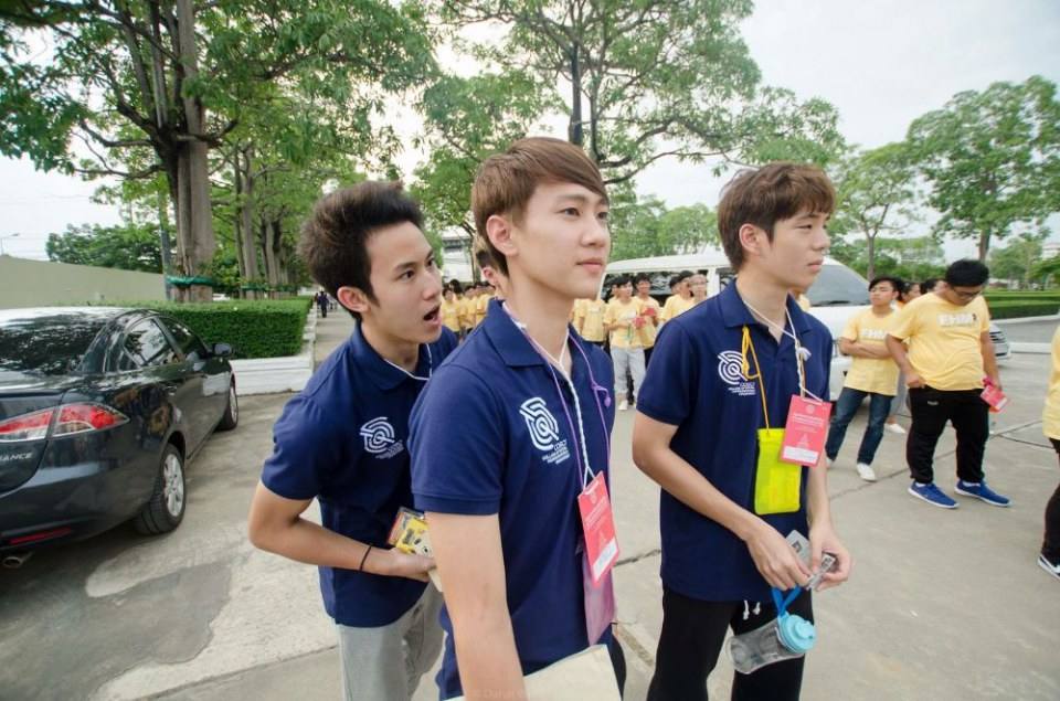 รวมเฟรชชี่หน้าใหม่ มศว. "หล่อใส ใจละลาย"