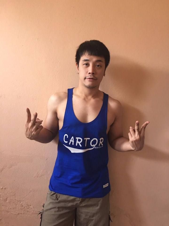 นายแบบ เสื้อกล้ามคาร์เตอร์ หล่อมากก