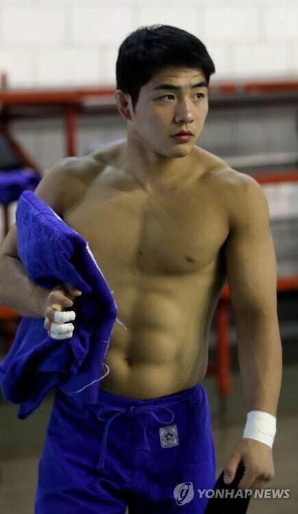 ผมนี่ลุกเลยคร๊าบบบ