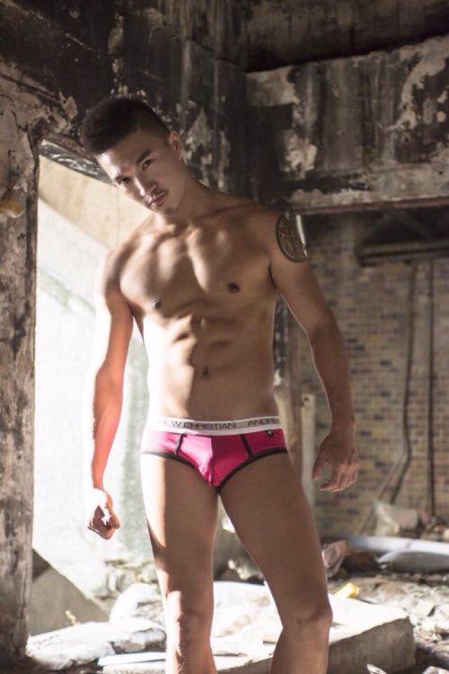 ผมนี่ลุกเลยคร๊าบบบ