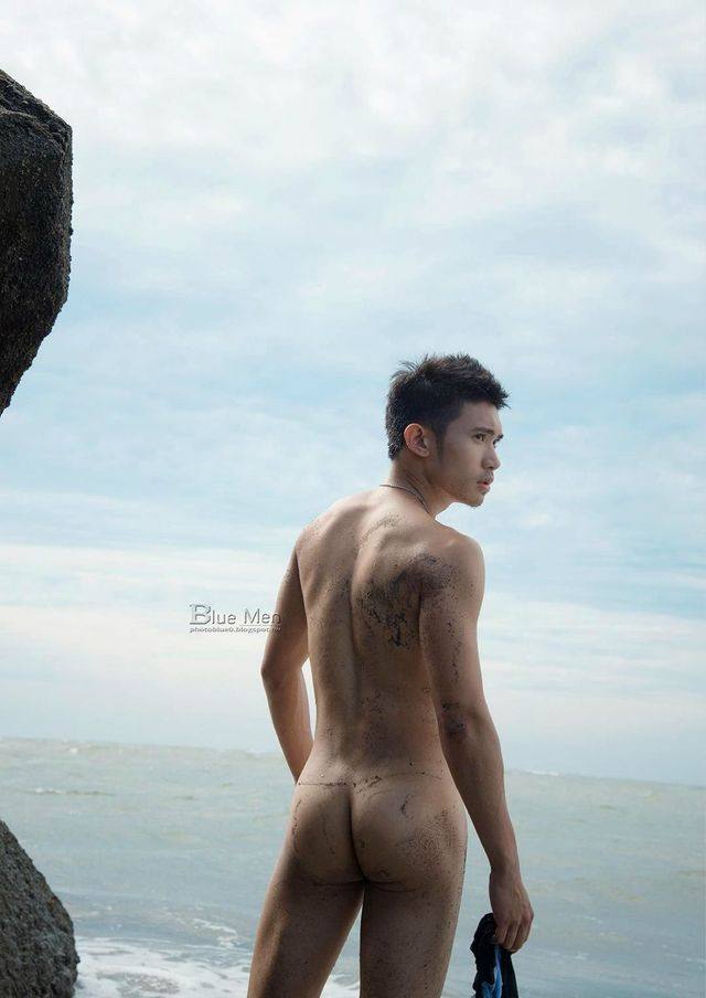 Hot guy in underwear 180