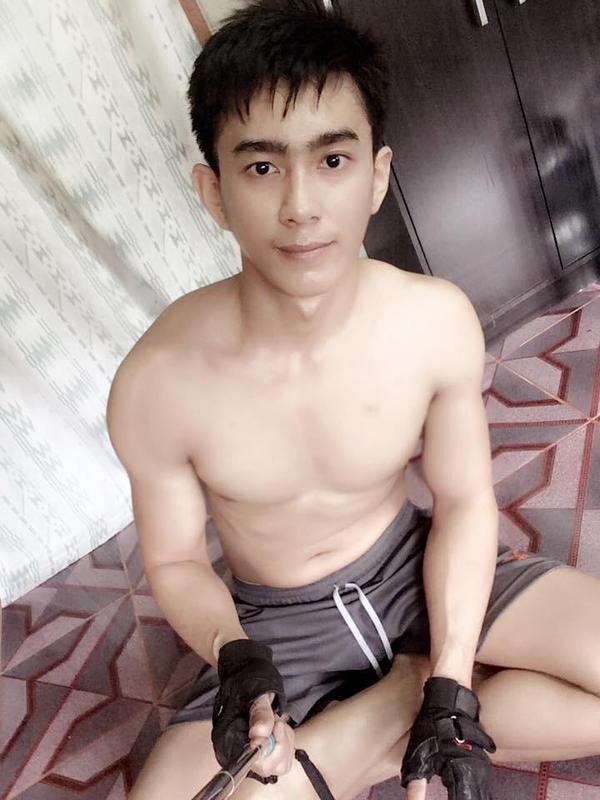 จะเลียก่อนโค้ก