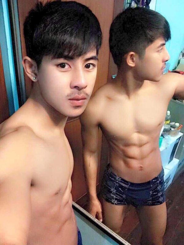 จะเลียก่อนโค้ก