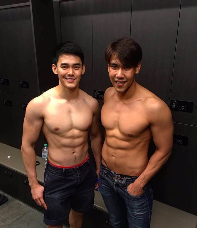 จะเลียก่อนโค้ก