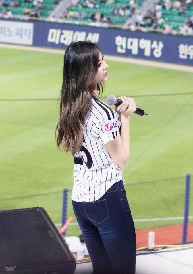 周子瑜-Tzuyu (Twice)