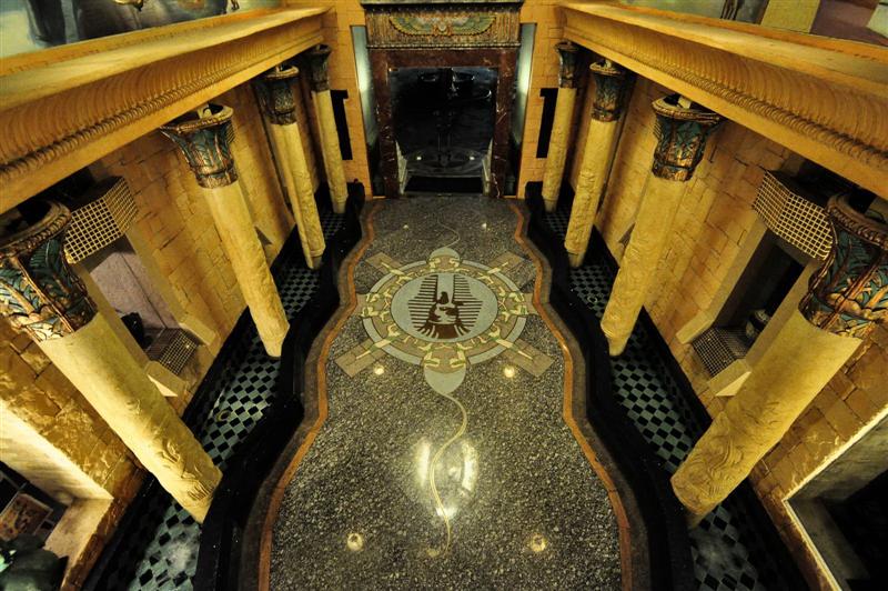 Luxor Hotel