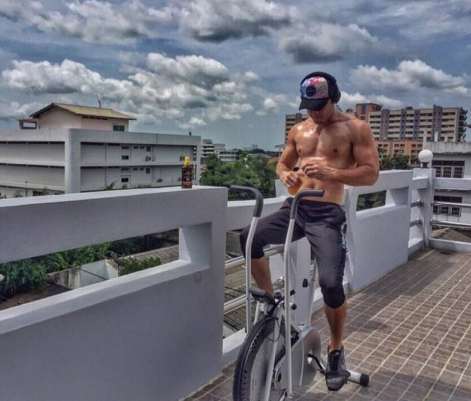 หนุ่มดีที่โชว์