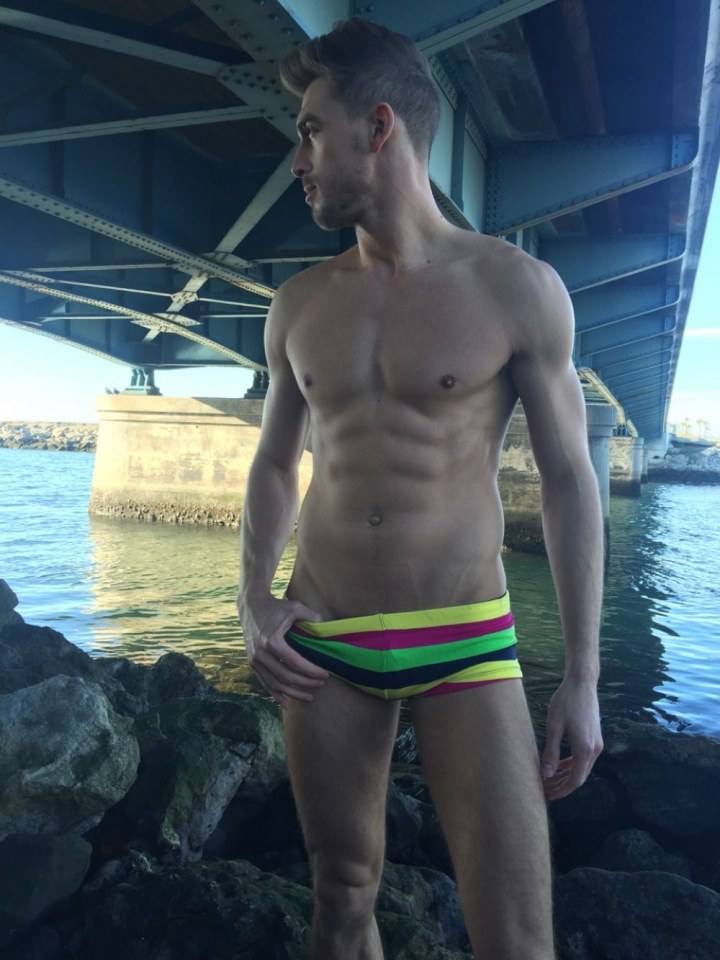 Hot guy in underwear 182
