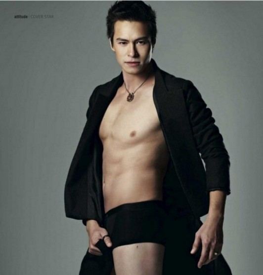 แซ่บ !!!  ปีเตอร์ คอร์ป