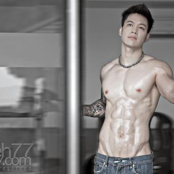 โน้ต นพพร ชูมาลัย