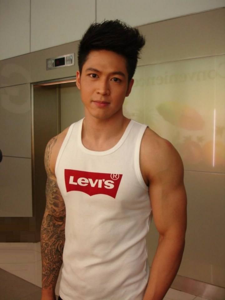 โน้ต นพพร ชูมาลัย