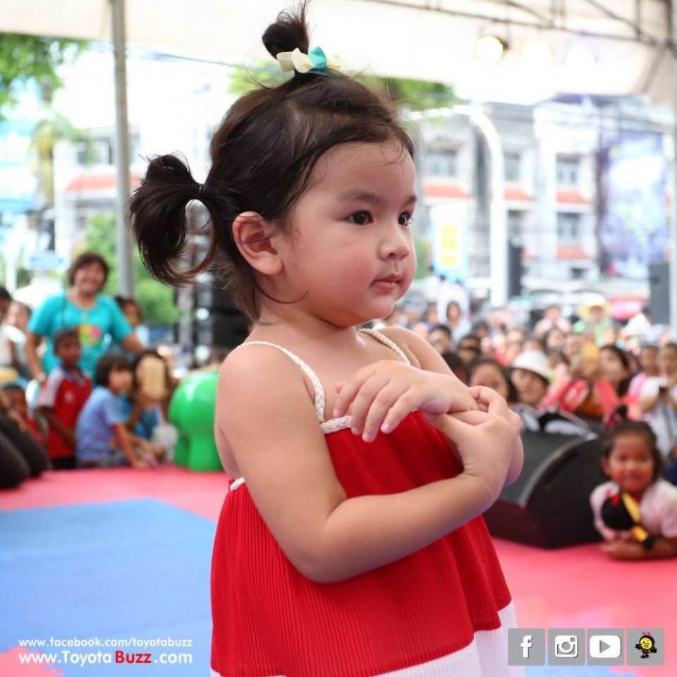 แม่โบว์และน้องมะลิ ที่โตโยต้าบัสส์ สาขาเสรีไทย