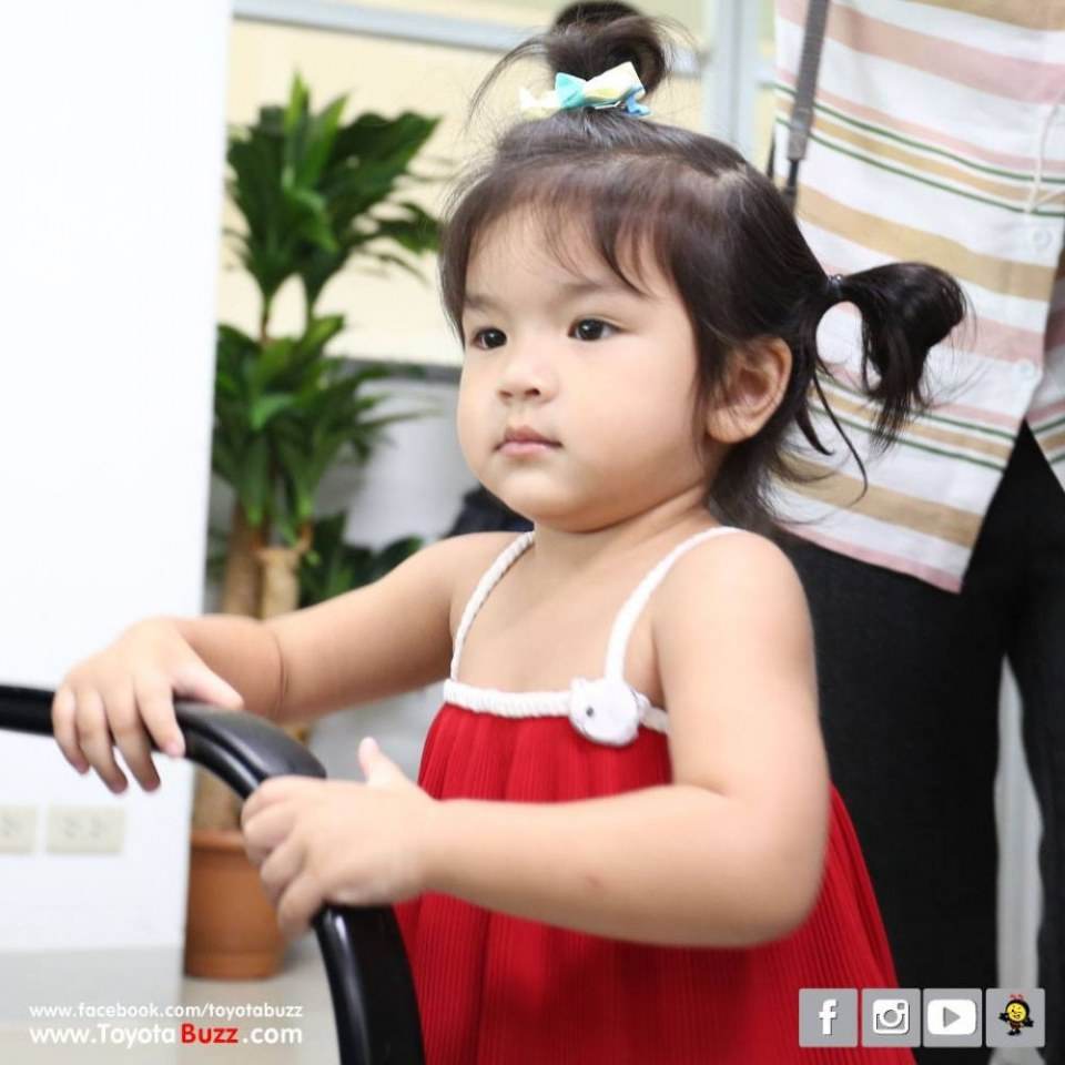 แม่โบว์และน้องมะลิ ที่โตโยต้าบัสส์ สาขาเสรีไทย
