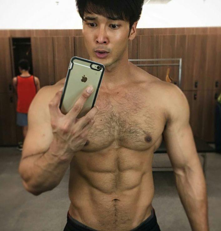 ผช.มากมายหลายแนว