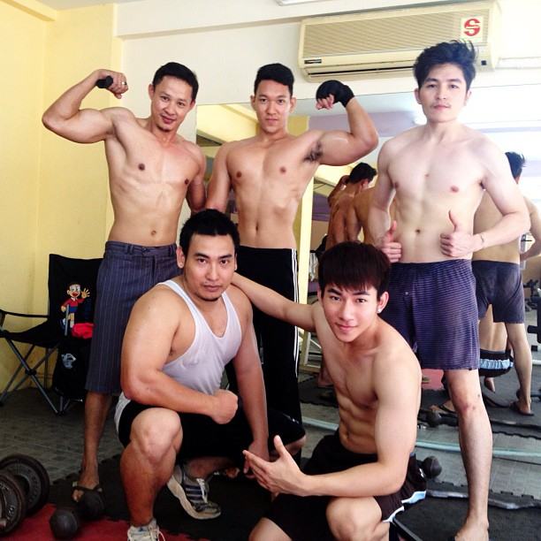 ผู้ชายพาเพลิน